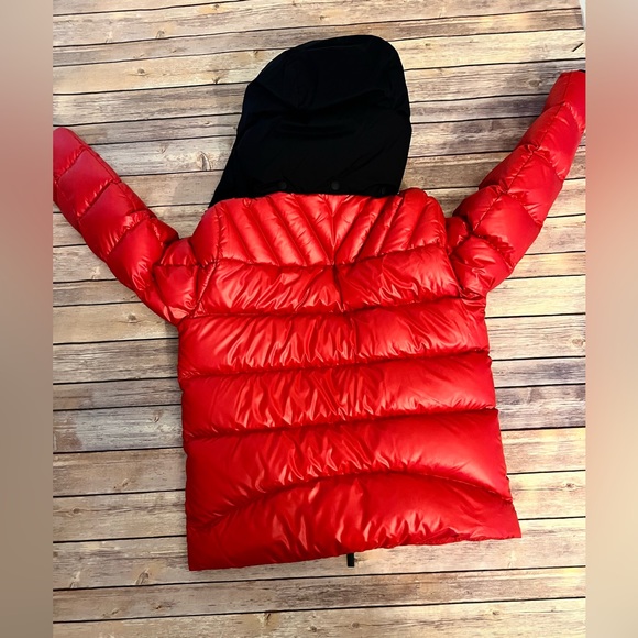 Moncler Zubair Zip-up Jacket Red Size 1 New - Picture 16 of 16